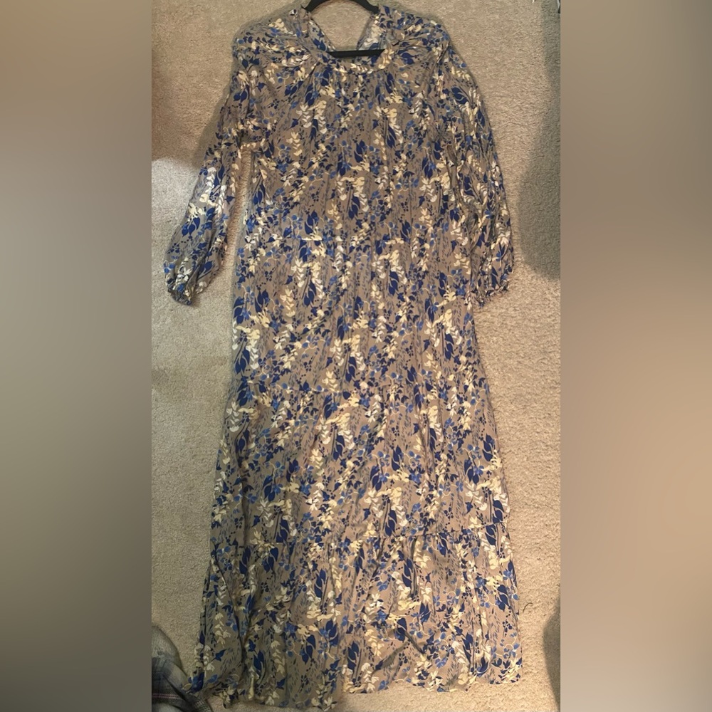 A New Day Blue and Cream Floral Long Sleeve maxi Dress
